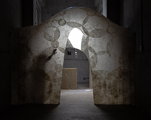 OFDA associates transforms former ice storage house into fujihimuro gallery in japan