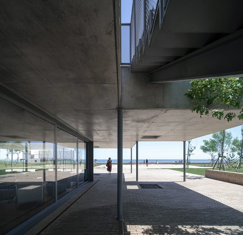 concrete waffle beams bring natural light into vector architects' restaurant in china designboom
