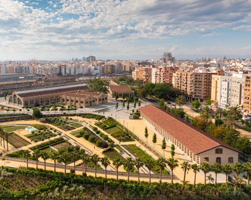 gustafson porter + bowman completes first phase of valencia's 'parque central'