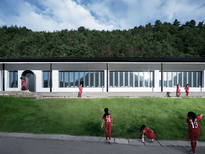 QI ekato meter cafeteria