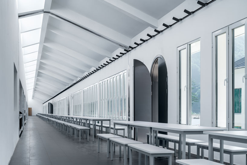 QI ekato meter cafeteria