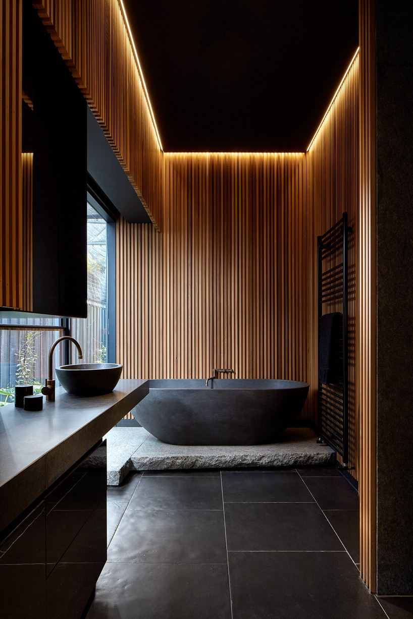 splinter-society-elwood-house-bungalow-australia-09-04-2019-designboom