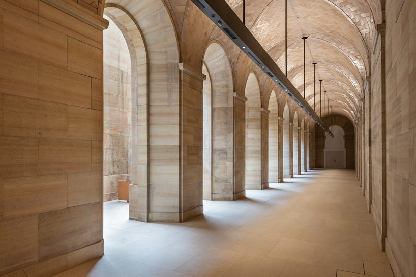 frank gehry philadelphia museum