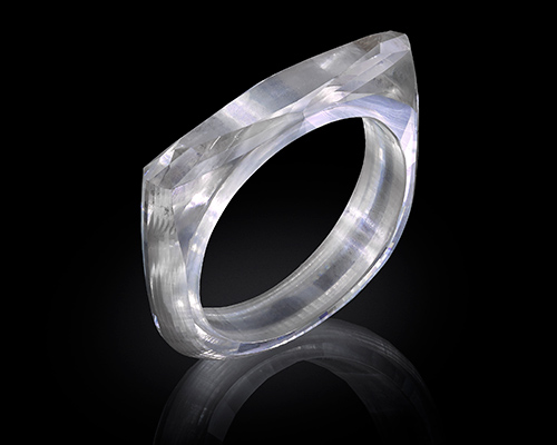 jony ive + marc newson's (RED) ring is entirely cut from a solid block of lab-grown diamond