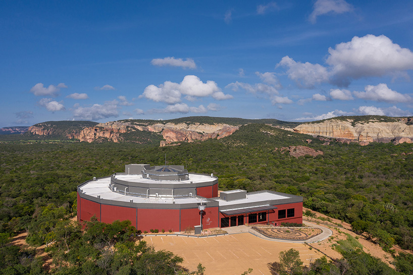 the spiral-shaped 'museu da natureza' is set amid brazil's natural landscape - 4