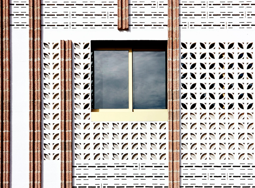 SMS arquitectos wraps high school extension with patterned façade in mallorca - 5