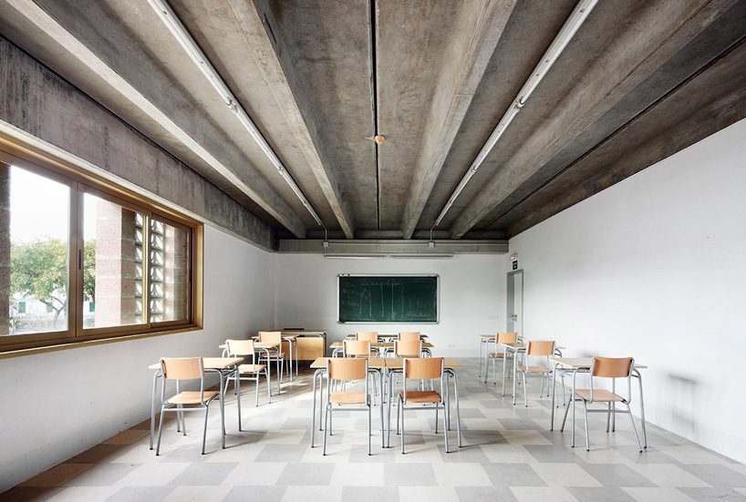 SMS arquitectos wraps high school extension with patterned façade in mallorca - 6