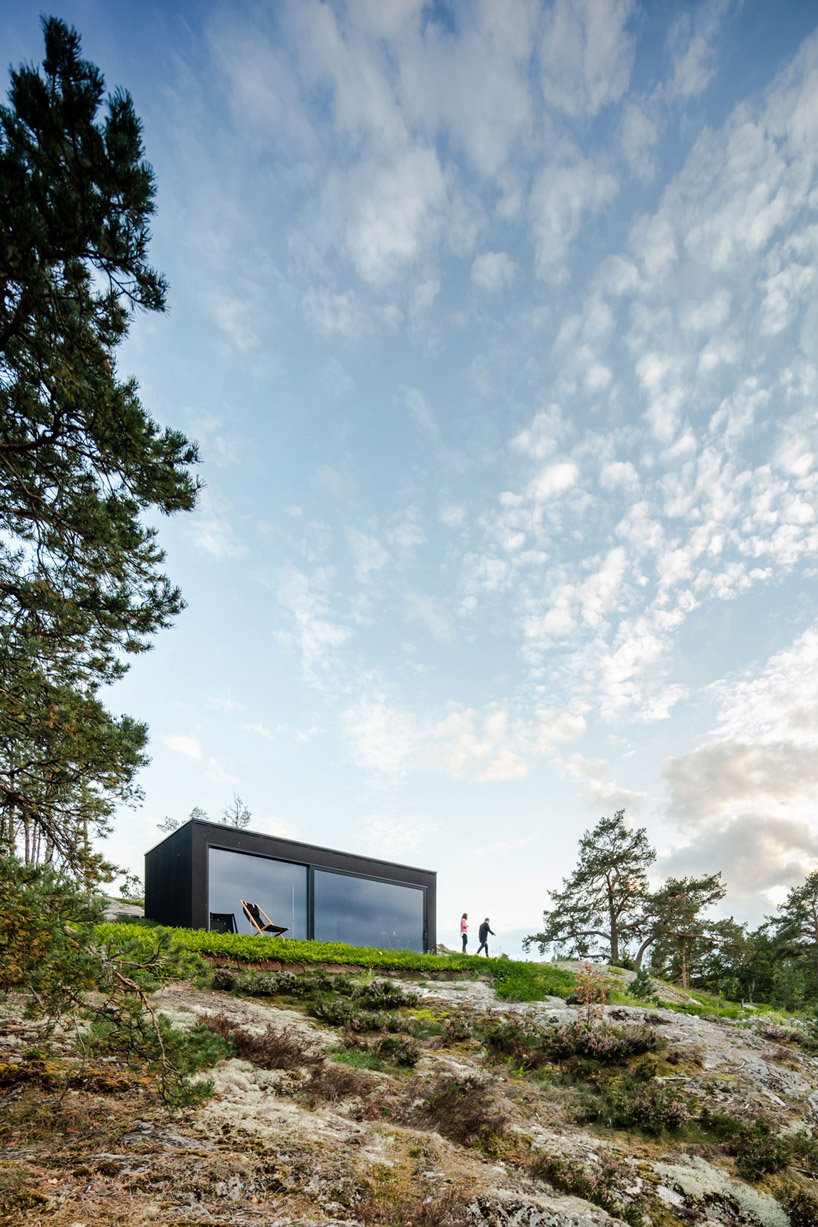 joao-morgado-matteo-foresti-sauna-r-stockholm-sweden-10-07-2019-designboom