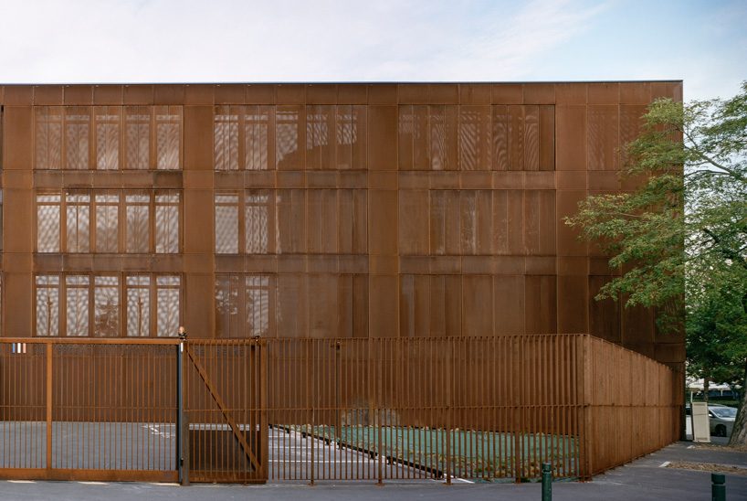 LAN completes monolithic minimum security prison in nanterre, france