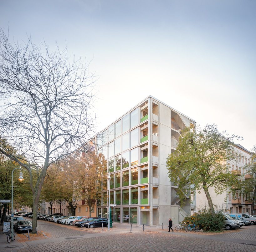 FAR builds wohnregal life/work building in berlin using precast concrete elements