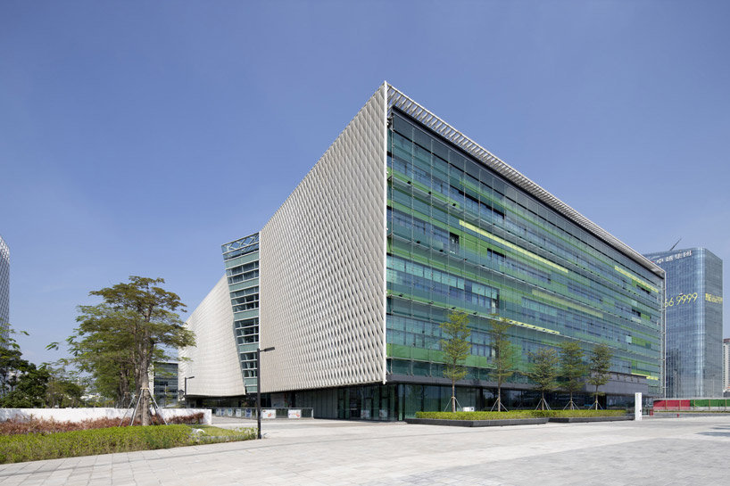 rocco-design-architects-associates-library-and-cultural-centre-baoan-complex-in-shenzhen-china-12-01-2019-designboom