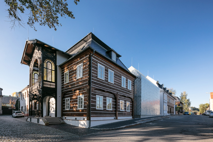 lasvit ov-a headquarters