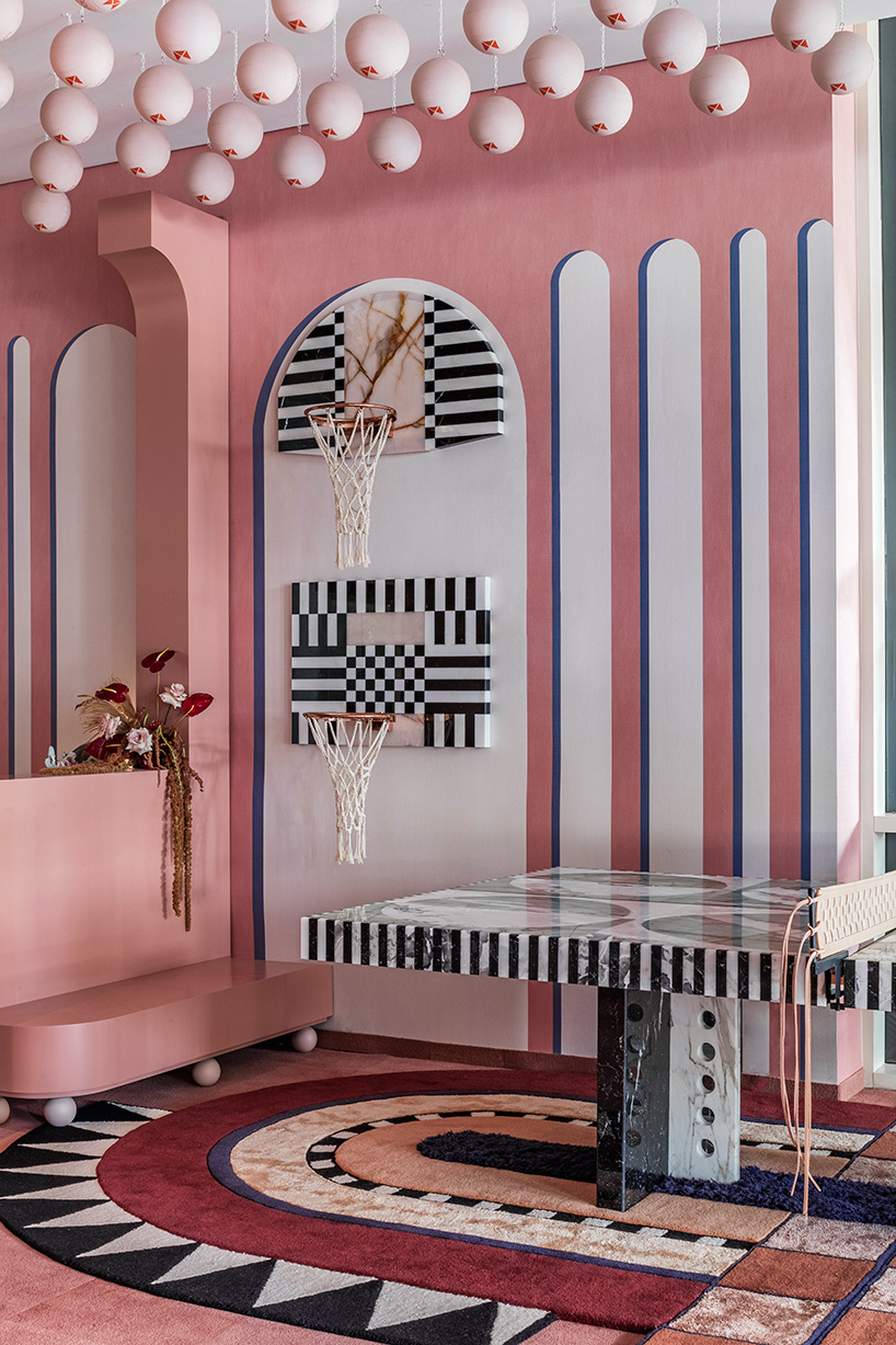 moniomi crafts ping pong table + basketball hoop from marble at CASACOR