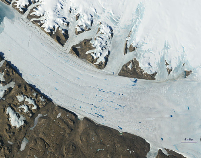 the newlyreleased NASA video illustrates what’s happening to alaska’s glaciers in a warming