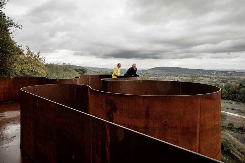  reiulf ramstad reconverts railway into 11km route of corten steel installations in france
