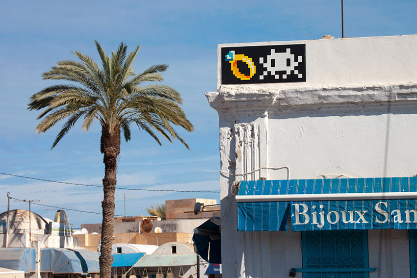 space invader marks his territory at obi-wan kenobi's home in djerba - 5