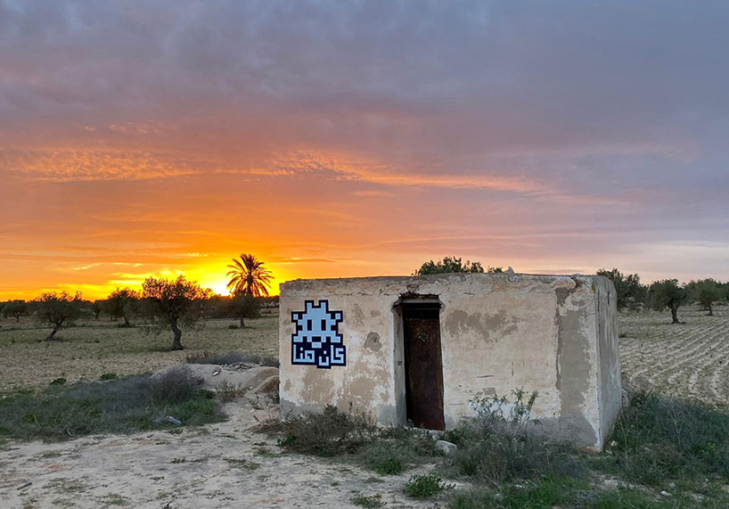 space invader marks his territory at obi-wan kenobi's home in djerba - 7