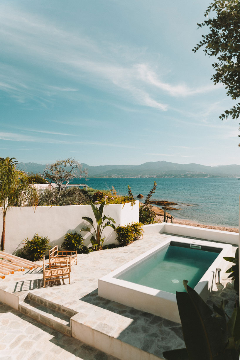 amelia tavella's casa santa teresa celebrates nature on the island of corisca designboom