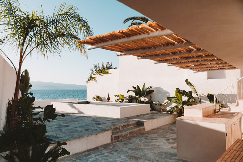 amelia tavella's casa santa teresa celebrates nature on the island of corisca designboom