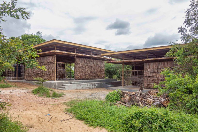 eco moyo education center in kenya adds two new classrooms clad in dried coconut leaves