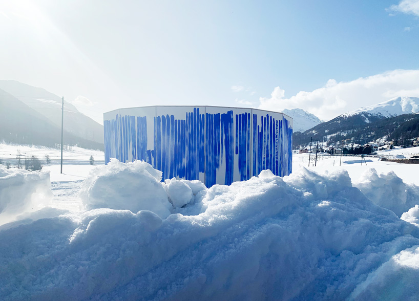 breathe with me by jeppe hein: every exhale takes the form of painted blue lines