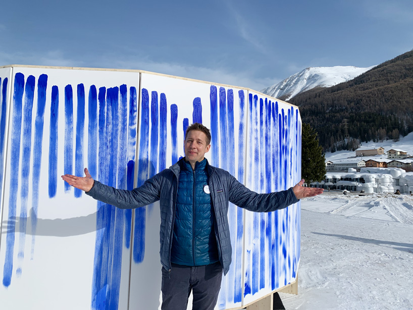 breathe with me by jeppe hein: every exhale takes the form of painted blue lines