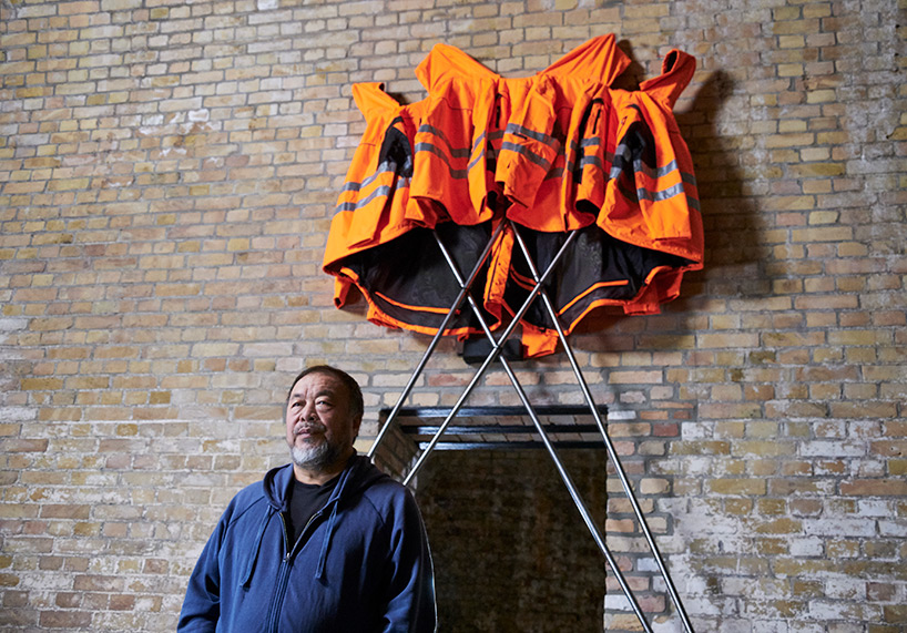 ai weiwei makes DIY sculpture with HORNBACH: safety jackets zipped the other way - 2