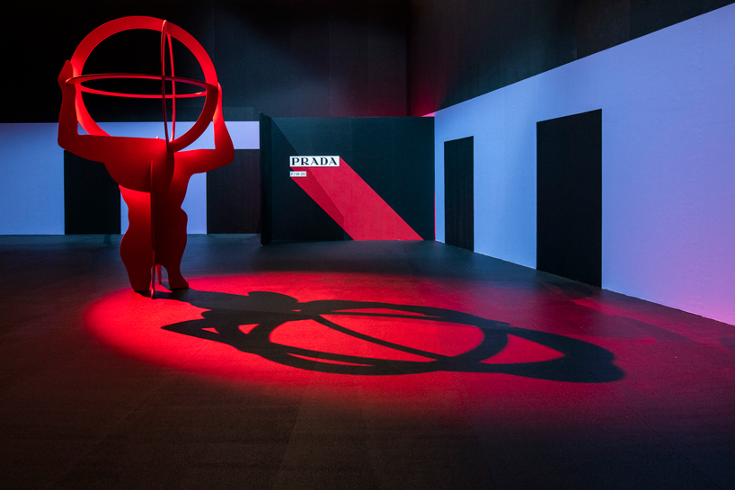 AMO designs graphic piazzas for prada's 2020 fall/winter womenswear show AMO designs graphic piazzas for prada's 2020 fall/winter womenswear show