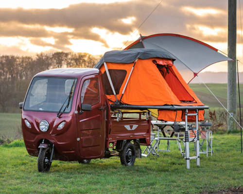 the 'elektro frosch' electric tricycle doubles as a micro camper home 
