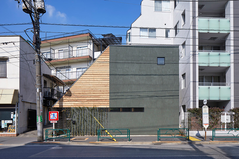 sinato builds three-story wooden house in tokyo as intricate single room