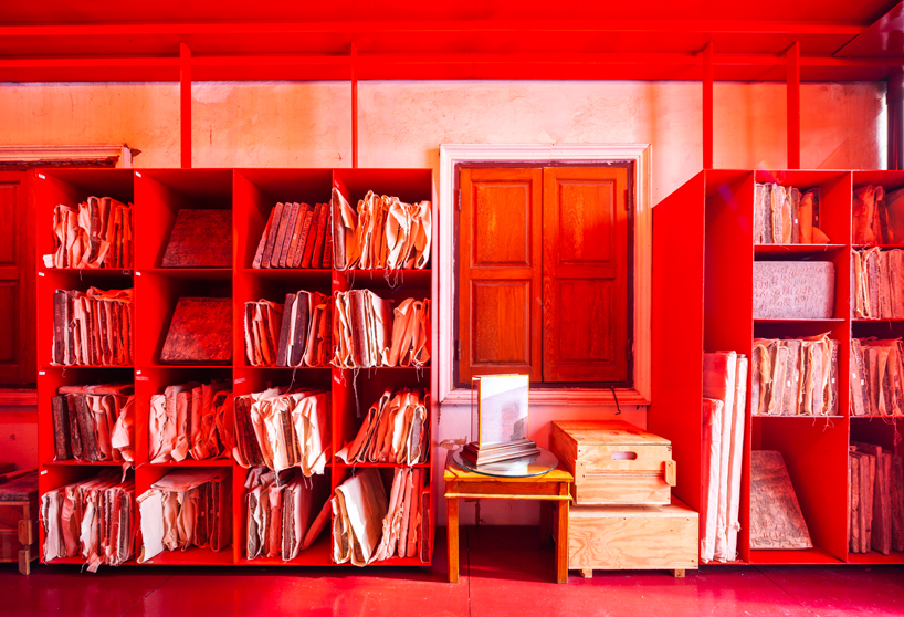 walllasia builds a tiny red museum into bangkok's royal monastery designboom