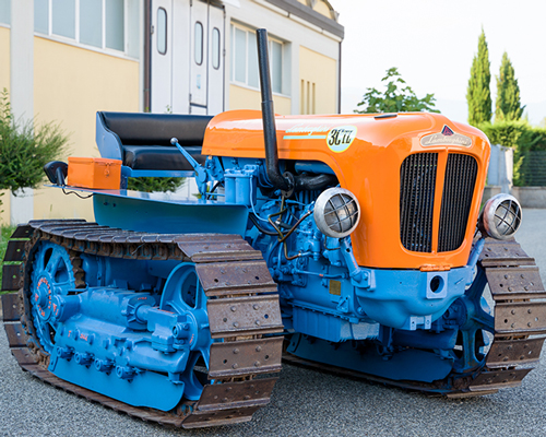 fully-restored vintage 1965 lamborghini tractor is now up for auction online