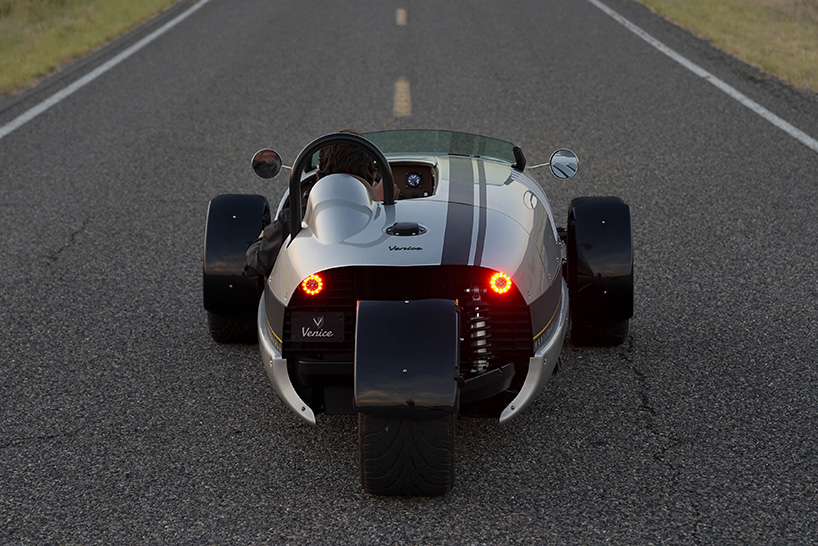 the vanderhall venice GT is a half car, half motorcycle nostalgic roadster - 3