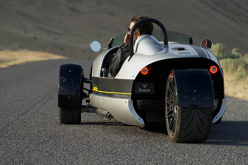 the vanderhall venice GT is a half car, half motorcycle nostalgic roadster - 4