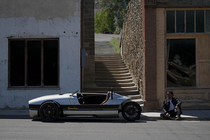 the vanderhall venice GT is a half car, half motorcycle nostalgic roadster - 7