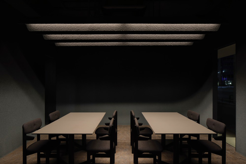 CASE-REAL creates a minimal setting for experimental restaurant 'nôl' in tokyo