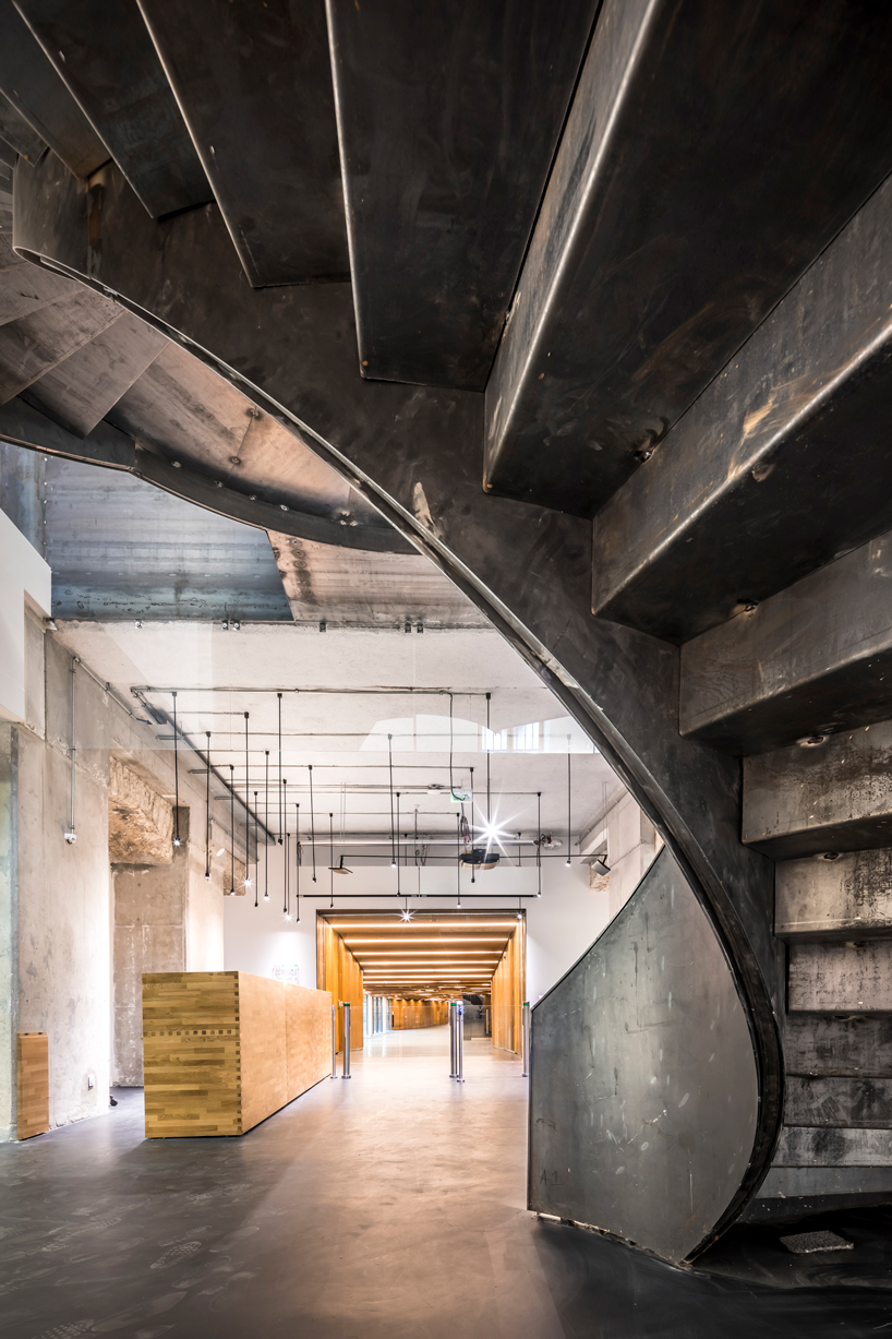 chartier dalix transforms a former military barracks into a university campus in paris designboom