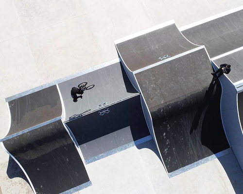 14 obstacles of different geometries make up the kempes BMX park in córdoba, argentina