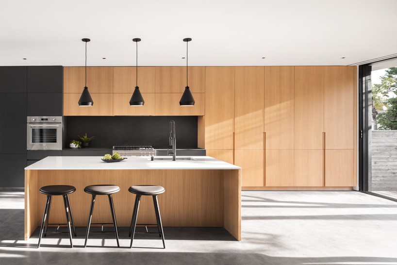 stradella residence by EYRC overlooks stone canyon reservoir in bel air, california