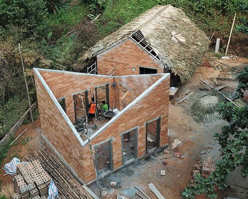 1+1>2 architects employs local materials and labor to build dao school in vietnam