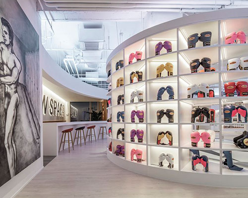 BWAO combines a boxing ring with a bar to create 'FLOW space' in beijing