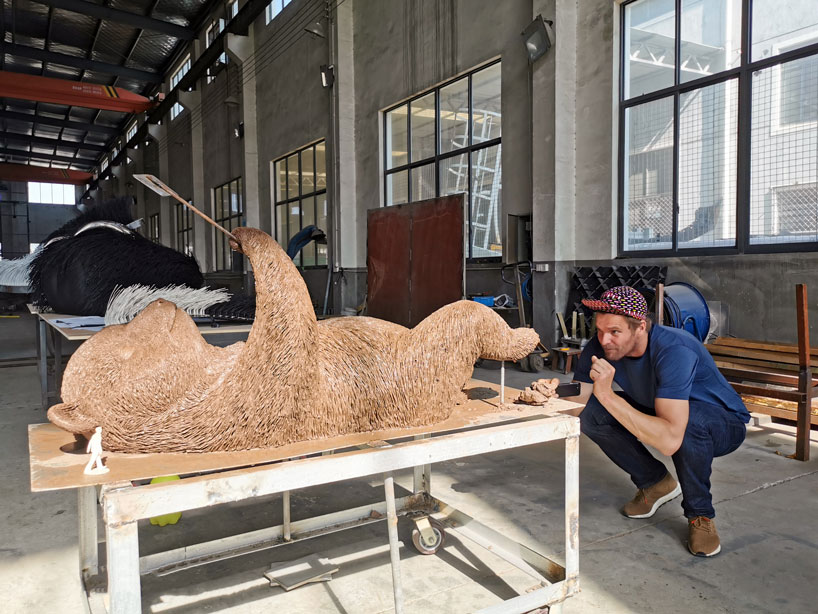 florentijn hofman's giant 'selfie panda' to be installed in dujiangyan, china designboom