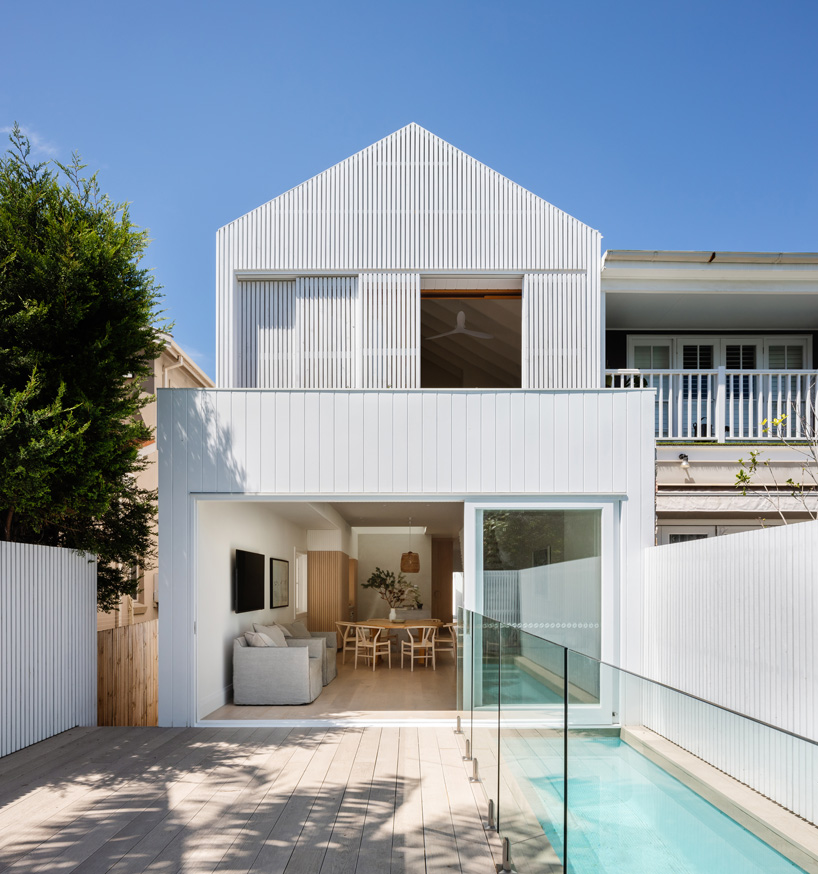 james garvan combines three gabled forms in the façade of north bondi house in australia - 5