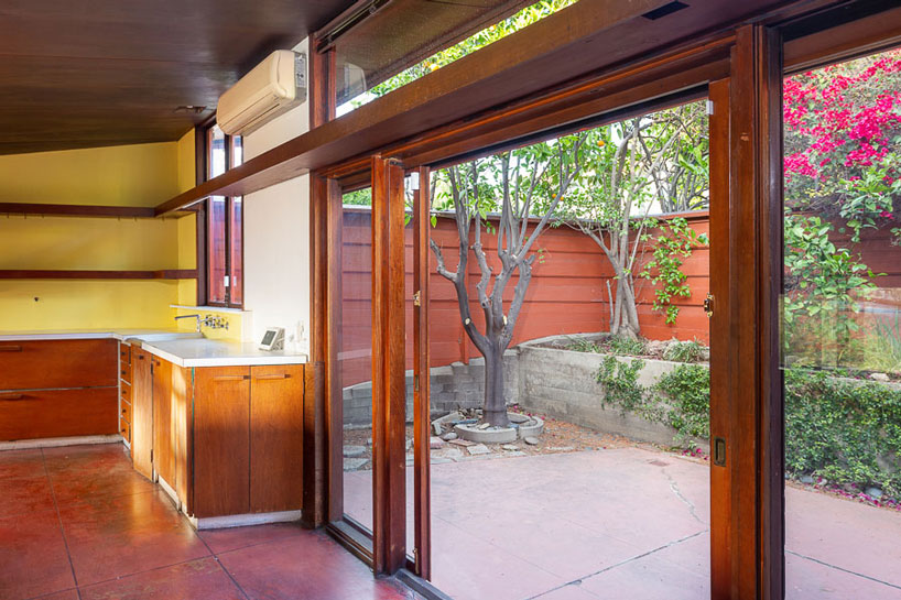john lautner’s 1940 hillside residence goes on sale for $1.6M in california designboom