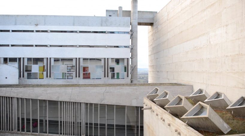 virtually tour le corbusier’s la tourette in this delightful video by spirit of space