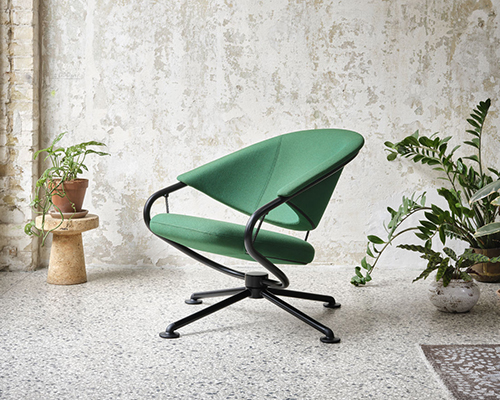 steel rope suspended seat for swinging VITRA citizen armchair by konstantin grcic