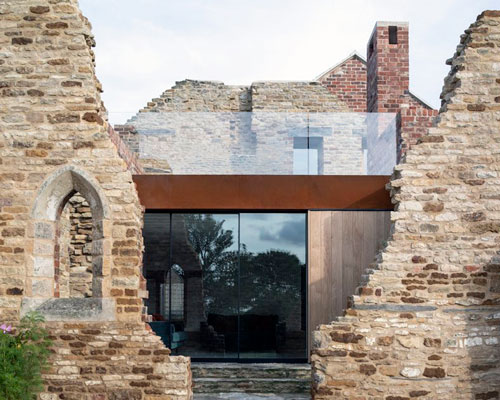 will gamble inserts a contemporary extension into the ruins of a parchment factory in the UK