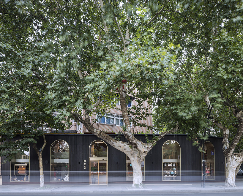WJ design sets phoenix tree inside anshuka pastry shop in hangzhou, china - 6