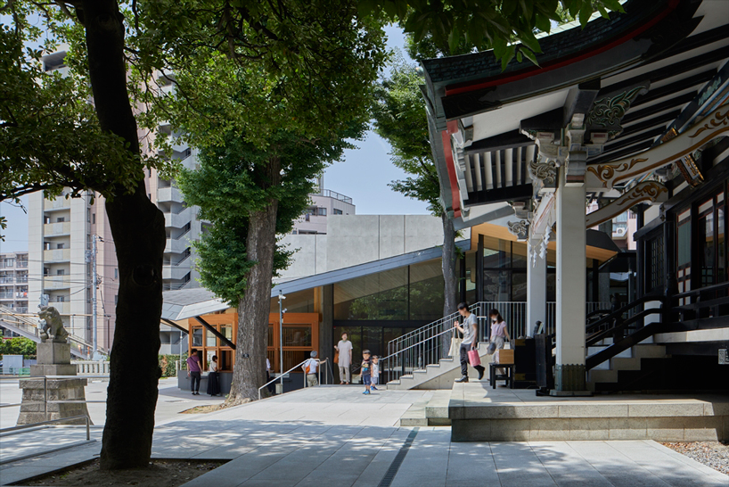 asai architects tops office building of tokyo's kameari katori shrine with folded-plate roof - 2