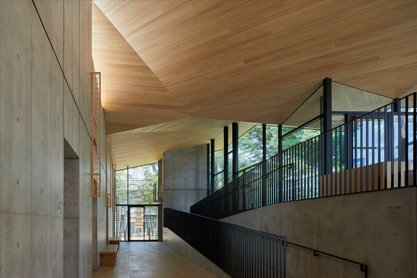asai architects tops office building of tokyo's kameari katori shrine with folded-plate roof - 5